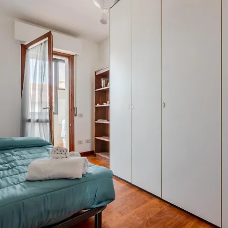 Comfortable Terrace - Apartman