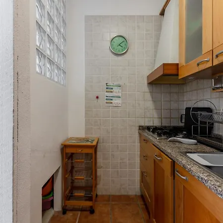 Comfortable Terrace - Apartman