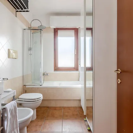Guesthost - Comfortable Terrace -